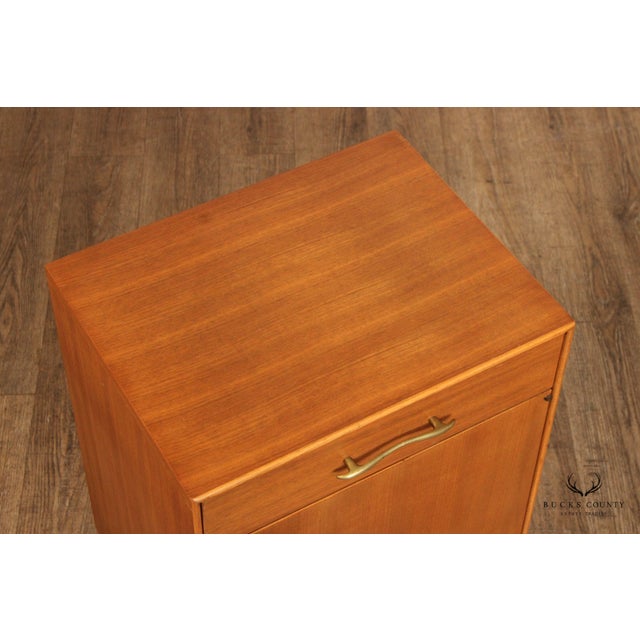 Rway Mid Century Modern Pair of Walnut Nightstand Chairish