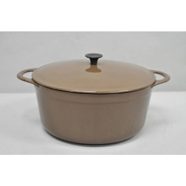 Mid-Century Modern Vintage Cousances France Enameled Cast Iron Dutch Oven Pot Chocolate Brown # 22 For Sale - Image 3 of 17