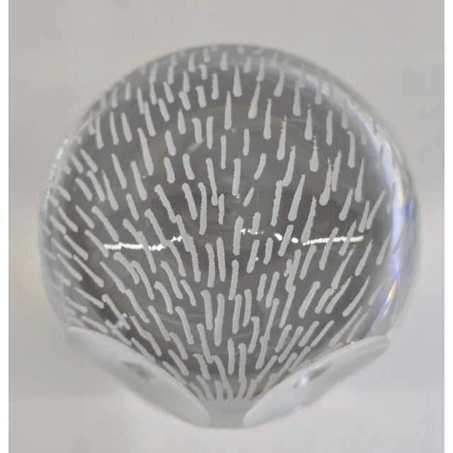 Transparent Kosta Sweden 1960s Glass Owl Paperweight Lg 2458 by Vicke Lindstrand, Vintage Etched Crystal Figurine For Sale - Image 8 of 9