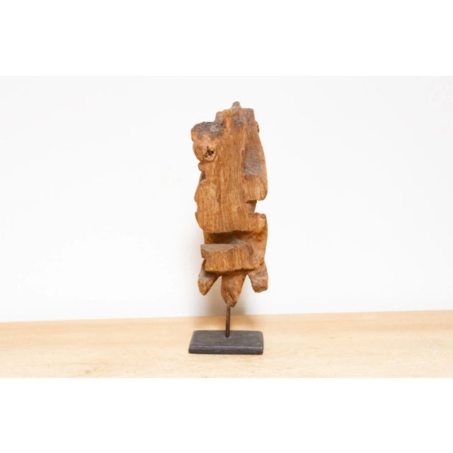 1700's Carved Peacock Corbel For Sale In Los Angeles - Image 6 of 7