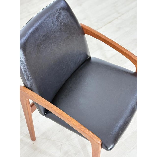 Mid-Century Danish Teak Model 23 Armchair by Henning Kjærnulf for Korup Stolefabrik, 1960s For Sale - Image 5 of 12