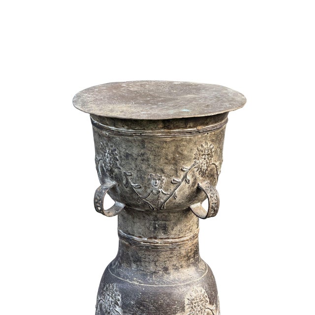 Antique Flores Moko Drum Pedestal Bronze With Natural Patina For Sale - Image 4 of 10