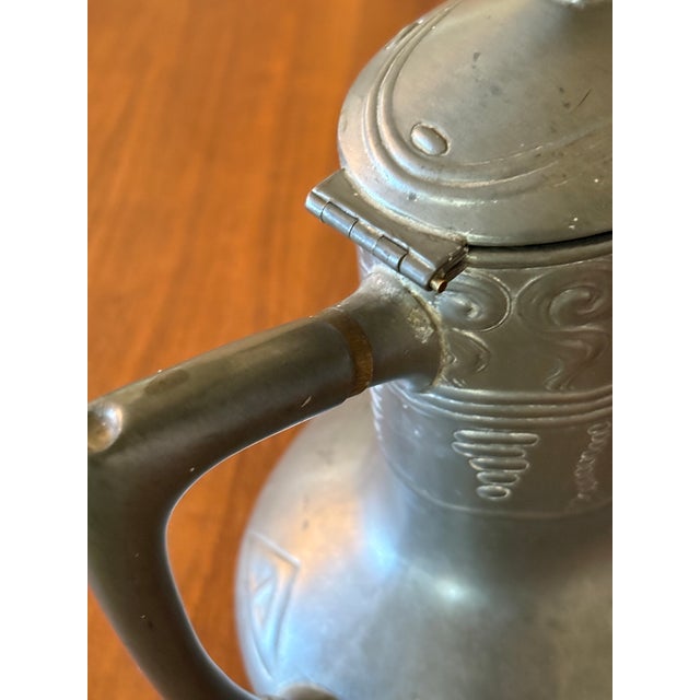 Art Nouveau Antique Art Nouveau Jugendstil German Pewter Teapot by Gerhardi & Co – Model 1810 For Sale - Image 3 of 7