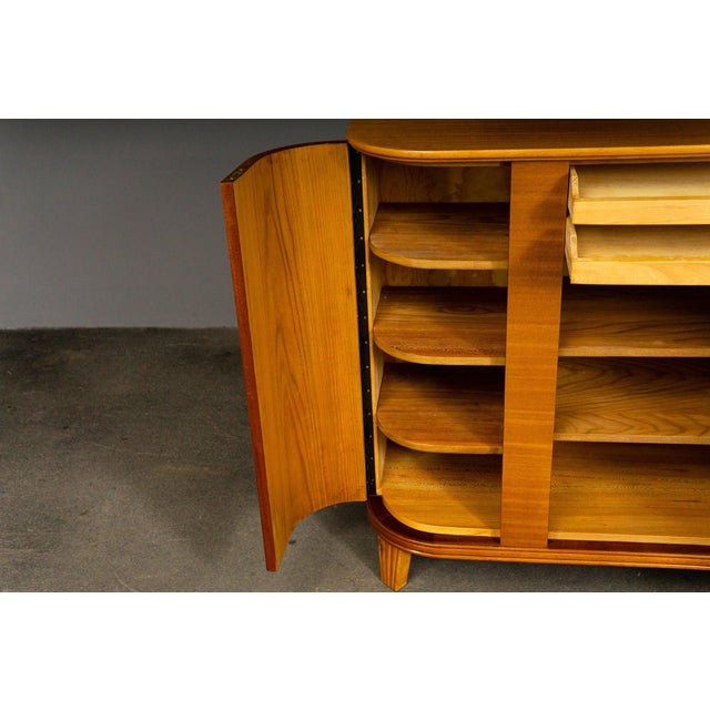Art Deco Sideboard in Mahogany For Sale - Image 14 of 18