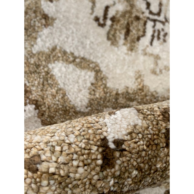 Ivory Fine Hand Knotted Serapi Design 8'7'' X 11'11'' For Sale In Washington DC - Image 6 of 7