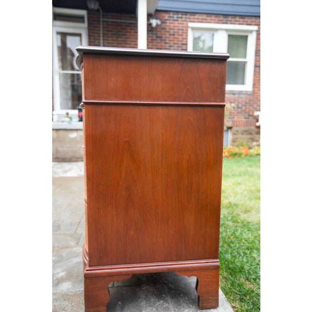 Wood Vintage Kindel Mahogany 12-Drawer Dresser For Sale - Image 7 of 10