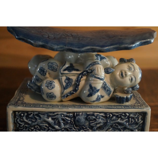 1950s Chinese Figural Porcelain Opium Headrest For Sale In San Antonio - Image 6 of 9