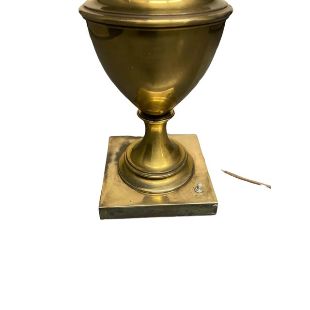 Mid-Century Modern Stiffel Brass Hollywood Regency Urn/Trophy Table Lamp For Sale - Image 9 of 12
