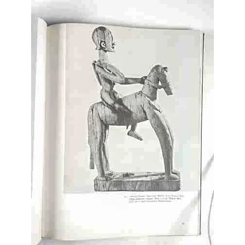 African Art / l'Art Africain Hardback Book For Sale In Portland, ME - Image 6 of 11
