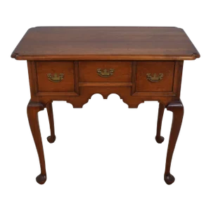 Stickley Queen Anne Cherry Lowboy Dressing Table