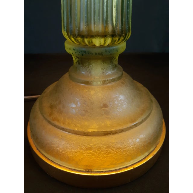Vintage Mid-Century Modern Seguso for Marbro Corroso Style Celery Glass Table Lamp For Sale In Chicago - Image 6 of 12