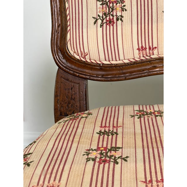 Don Ruseau Louis XV Style Upholstered Vanity or Side Chair in Walnut, 1940s For Sale - Image 14 of 18