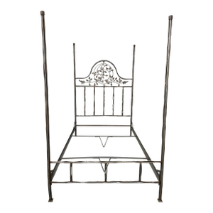1990s Corsican Iron Twiggy Bird & Berry Full Bed