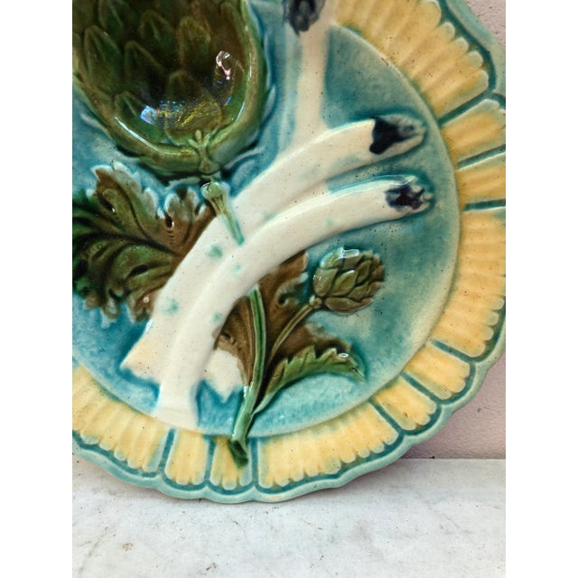 French Country C.1890 Majolica Asparagus Plate Salins For Sale - Image 3 of 9