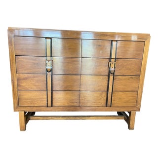 1970s Mid-Century Chest of Drawers With a Faux Buckle Front For Sale