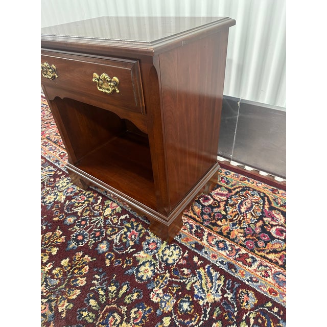 1960s Pennsylvania House Nightstand For Sale In New York - Image 6 of 9