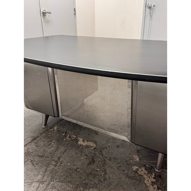 Mid 20th Century Mid 20th Century All Steel Equipment Tanker Desk For Sale - Image 5 of 12