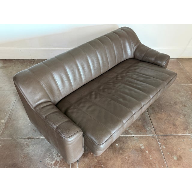 1980’s Buffalo Leather Ds-44 Attributed to DeSede Sofa For Sale - Image 12 of 16