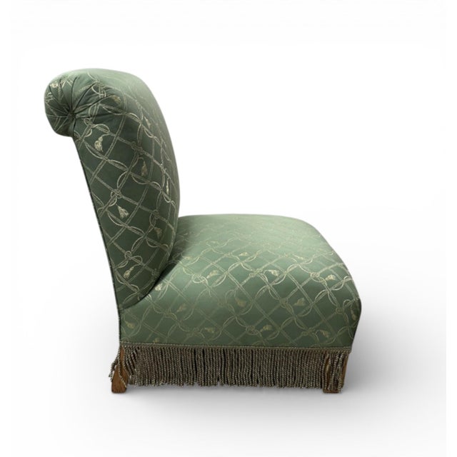 A Pair of Mid-19th Century Upholstered Slipper Chairs With Damask Fabric. For Sale - Image 4 of 4