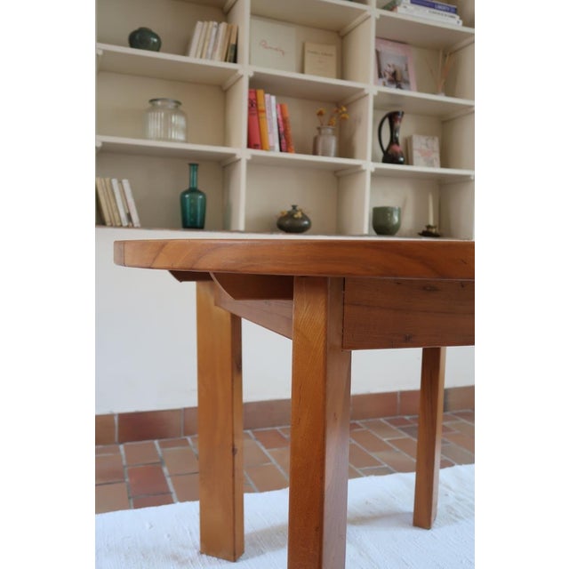 Round Extending Dining Table in Elm attributed to Maison Regain, France, 1980s For Sale - Image 4 of 15
