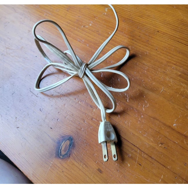 1990s 1990s Kate Spade Brass Gold Flower Petal Table Lamp For Sale - Image 5 of 5