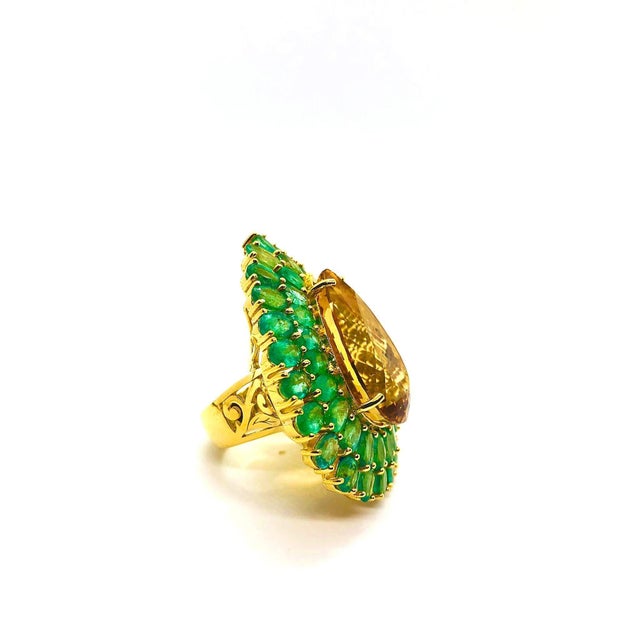 Gemstone Bochic “Orient” Vintage Emerald & Honey Citrine Ring Set In 18K Gold & Silver For Sale - Image 7 of 18