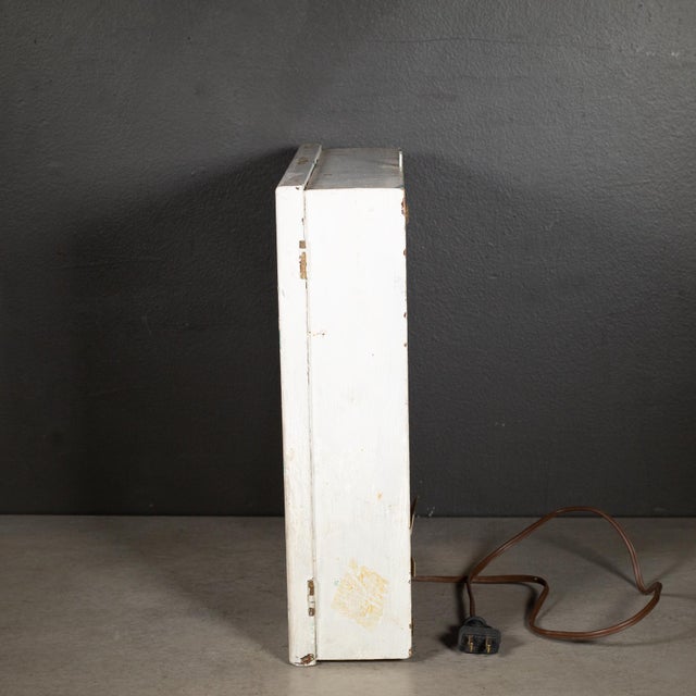 Vintage Sessions Electric Wall Clock c.1930 For Sale - Image 4 of 7