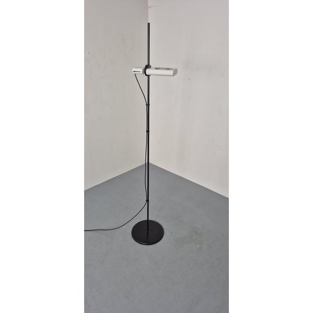 Aton Terra Floor Lamp by Ernesto Gismondi for Artemide, Italy, 1980s For Sale - Image 17 of 17