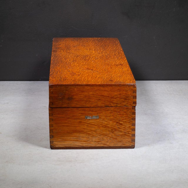 Industrial Globe-Wernicke Index Card Catalog Box c.1920 For Sale - Image 3 of 10