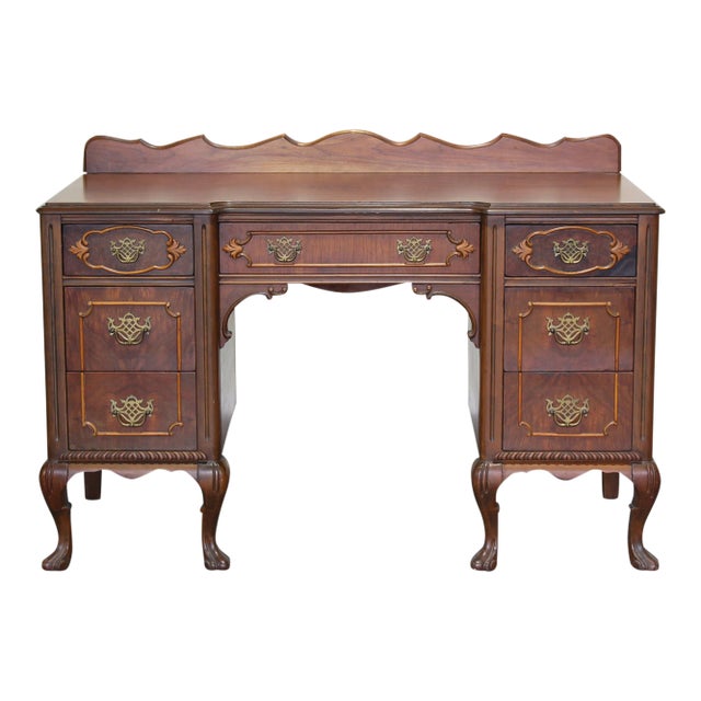 Vintage Georgian Style Walnut Desk For Sale