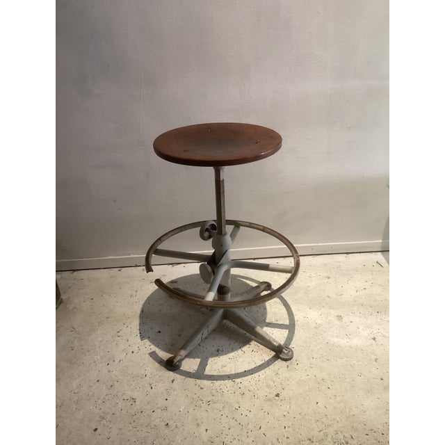Little bit Painted see picture. Height moveble from 43 to 63 cm. This piece has an attribution mark, I am sure that it is...