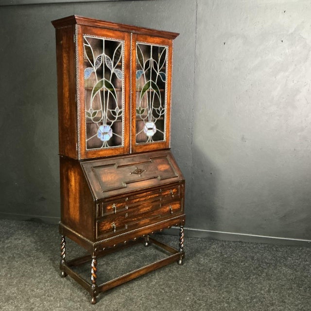 Antique Oak Jacobean Bureau Bookcase, 1925, in Good conditions. Designed 1920 to 1949