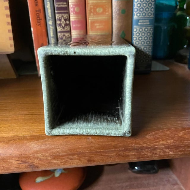 1960s 1970s Hull Tall Green Drip Glaze Vase For Sale - Image 5 of 8