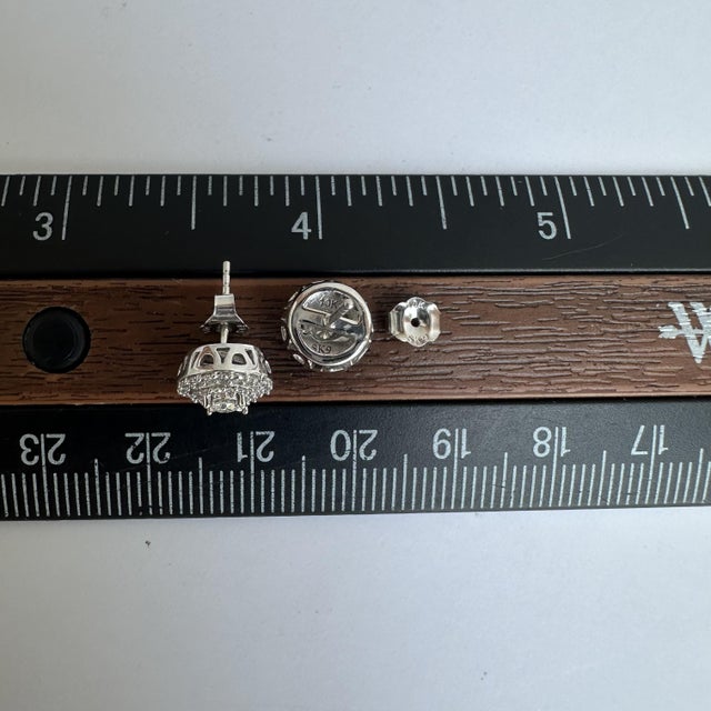 Diamond Halo Stud Earrings 10k White Gold 0.50ctw Gh Si2 I1 New For Sale In New York - Image 6 of 6