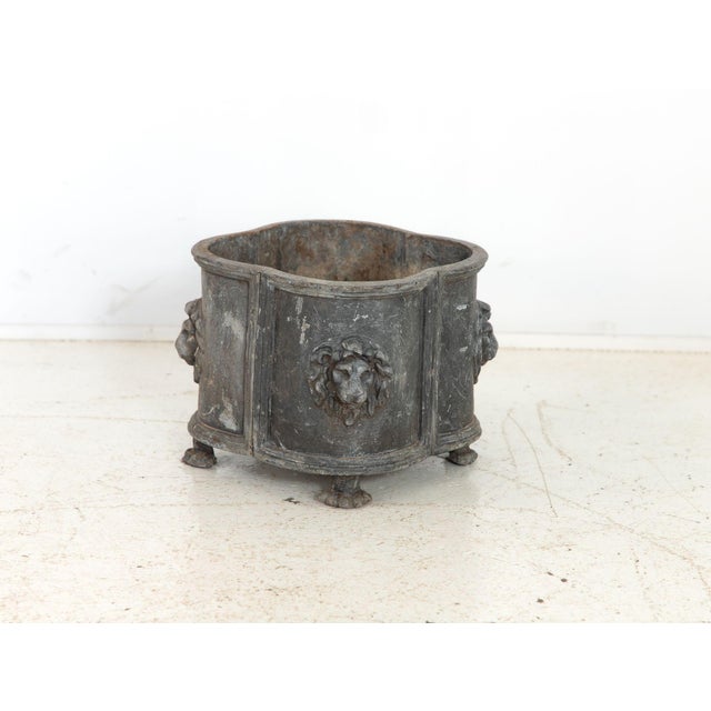 Antique English Lead Quatrefoil Planter With Lion Heads and Paws, 1850s For Sale In New York - Image 6 of 9