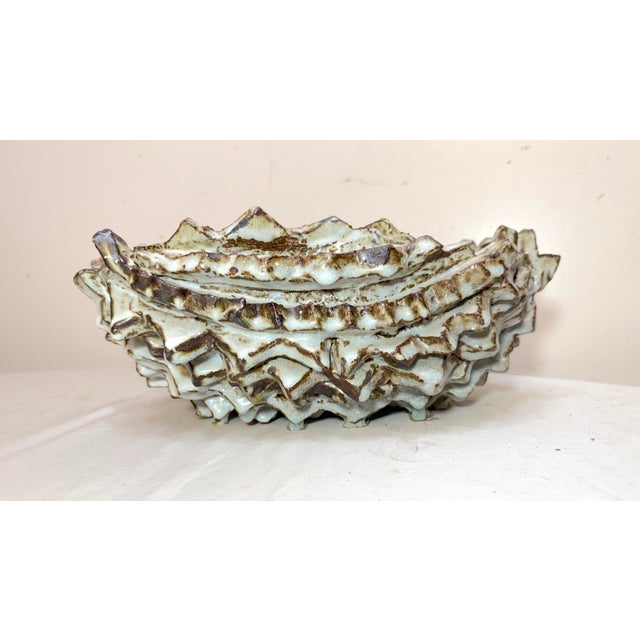 1980s Large Contemporary Koike Shoko Japanese Studio Art Brutalist Pottery Bowl Vase For Sale - Image 11 of 18