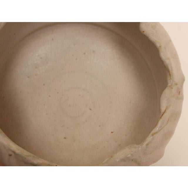 Vintage Pink Matte Glazed Incised Ceramic Vase / Planter by Deanna Nichols For Sale - Image 13 of 15