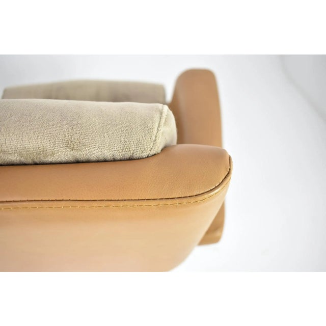 French Lounge Chairs Attributed to Raphaël Raffel for Apelbaum, 1970s For Sale - Image 11 of 13