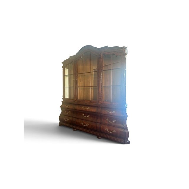 Henredon Vintage Henredon Dutch Louis XV Oak and Burl Wood Lighted Breakfront Cabinet For Sale - Image 4 of 12