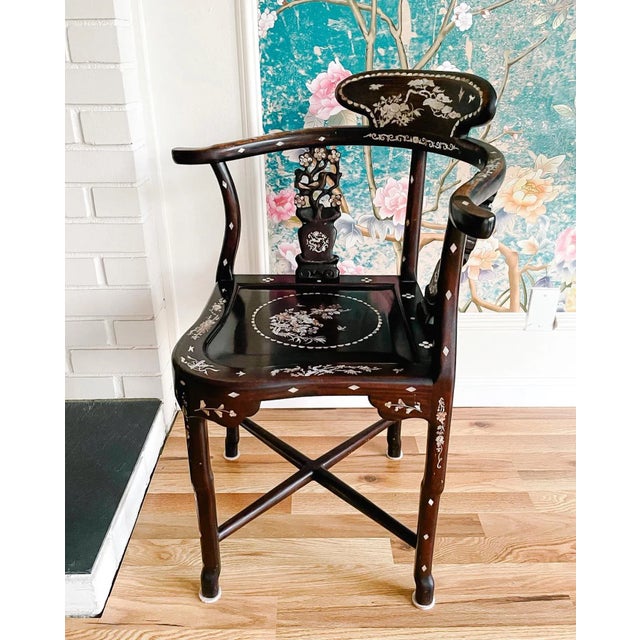 Black Vintage Chinese Dark Rosewood Mother of Pearl Inlay Corner Chair For Sale - Image 8 of 10