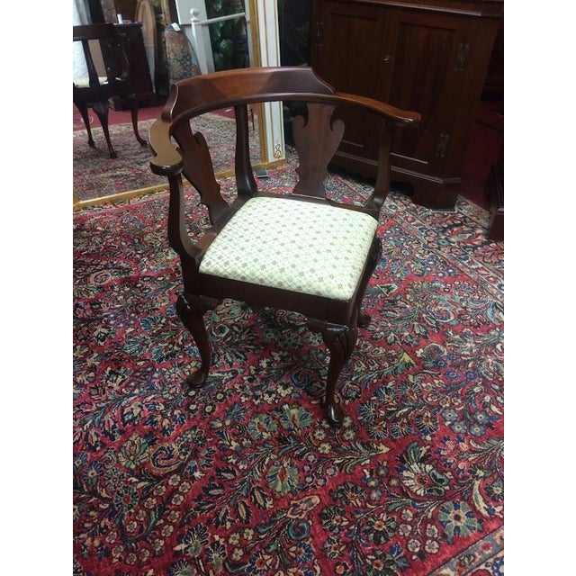 Wood Vintage Corner Chair, Mahogany Queen Anne Chair For Sale - Image 7 of 8