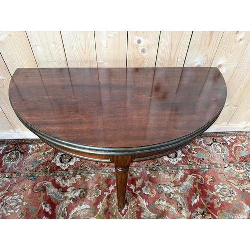 Period: 20th century Style: Louis 16th, Directory Condition: Good condition Material: Solid wood Length: 120Width:...