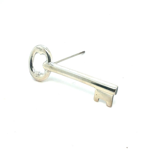 Authentic Tiffany & Co Key Brooch Pin Sterling Silver Estate TIF948 TRUSTED SELLER SINCE 2002 PLEASE SEE OUR HUNDREDS OF...