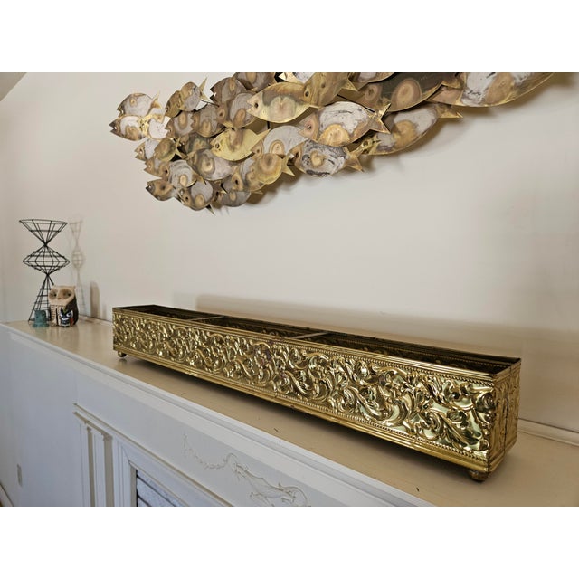 Hollywood Regency 1950s MCM Hollywood Regency Gold Brass Decor Dried Flower Display Planter For Sale - Image 3 of 6