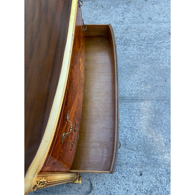 Mid 20th Century French Provincial Dresser | Hollywood Regency Burl Walnut Marquetry & Gilt Bombe Chest For Sale - Image 11 of 11