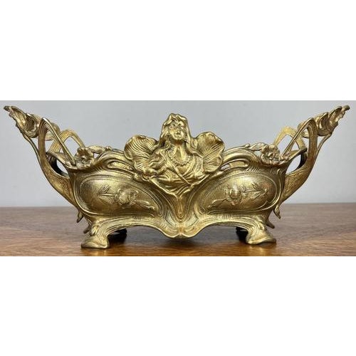 French Art Nouveau Jardiniere in Brass For Sale - Image 3 of 15