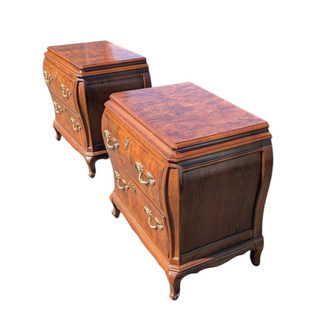 Vintage Henredon Louis XV Style Burl Wood King Headboard & Bombe Nightstands, Set of 3 (Circa 1980s) For Sale - Image 12 of 18
