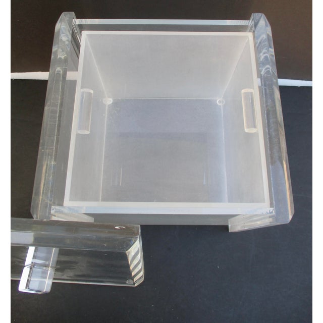 Mid-Century Modern 1990s Mid Century Modern Heavy Lucite Ice Bucket For Sale - Image 3 of 7