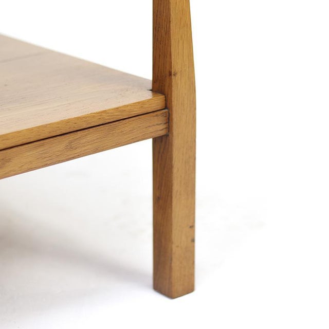 Contemporary Art Deco Minimalist Side Table For Sale - Image 3 of 9