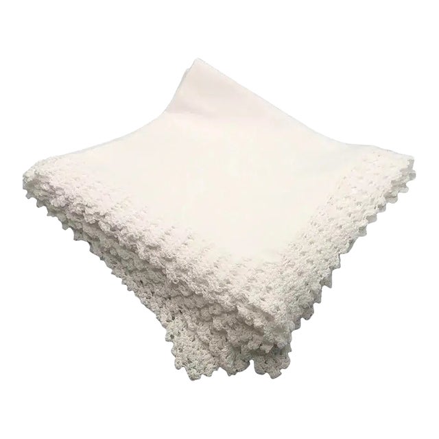 Vintage Gorgeous Hand Lace Trimmed Fancy Dinner Napkins- Set of 3 For Sale